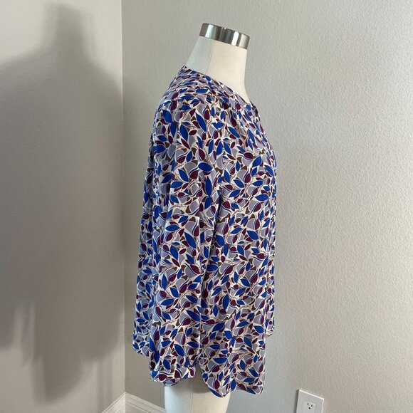 NYDJ Womens Large 3/4 Sleeve Blouse Leaf Print Tunic Top V Neck Shirt - Picture 3 of 10